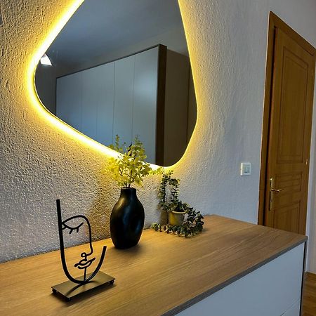 Villa Malo Guesthouse Korce Extérieur photo